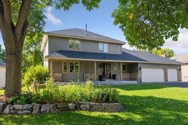 8829 Dallas LN N, Maple Grove, MN 55369