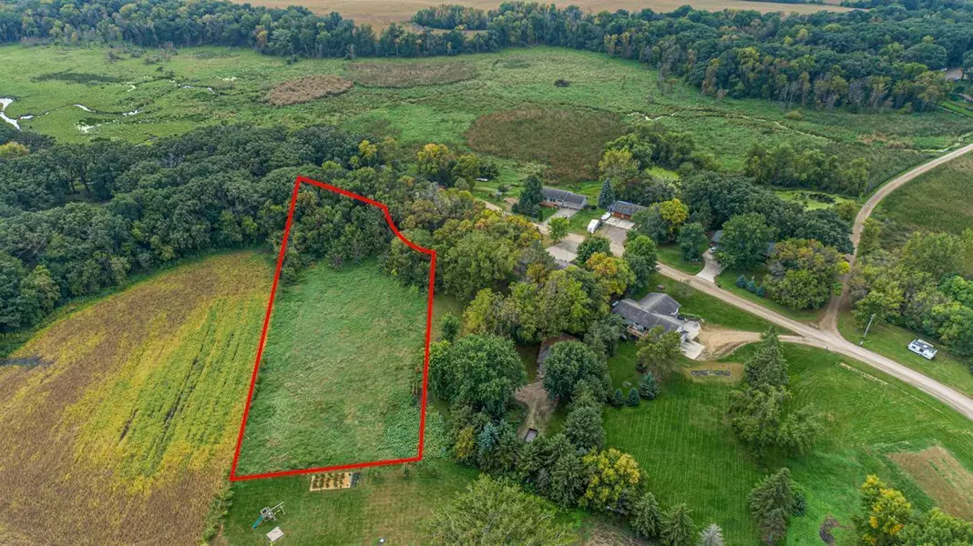 XXXX Southridge LN, Waterville, MN 56096
