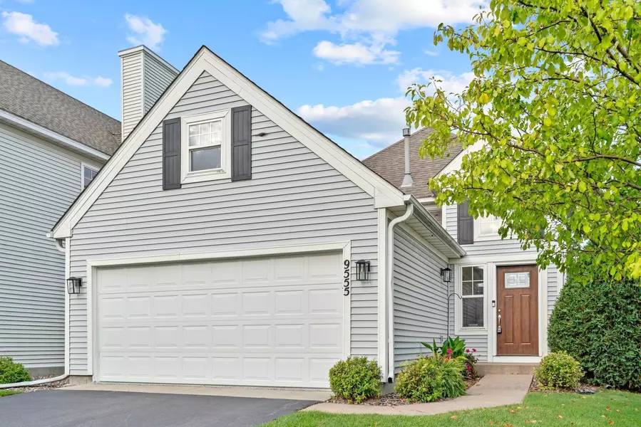 9555 Alvarado LN N, Maple Grove, MN 55311