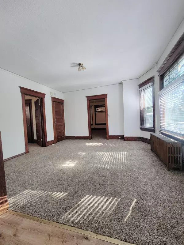 Saint Paul, MN 55130,1039 Edgerton ST
