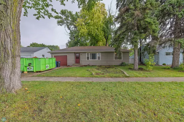 Fargo, ND 58102,305 19th AVE N