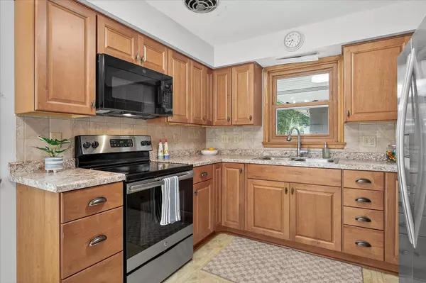 Bloomington, MN 55420,8715 2nd AVE S