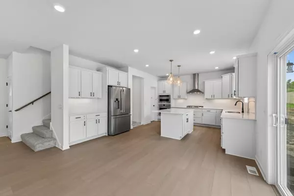 Woodbury, MN 55129,8716 Periwinkle BLVD