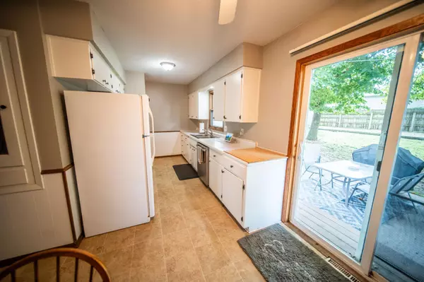 Stewartville, MN 55976,605 5th AVE NE