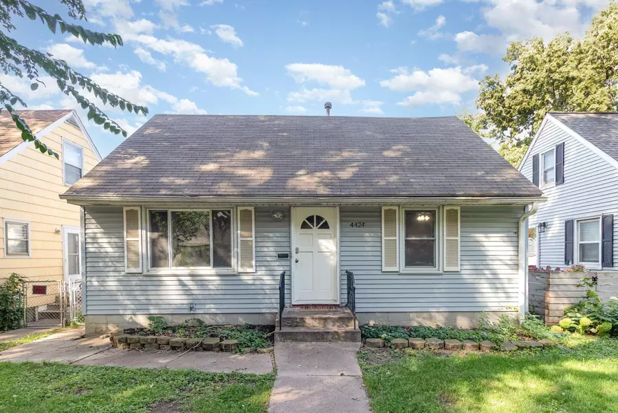 4424 Clinton AVE, Minneapolis, MN 55419