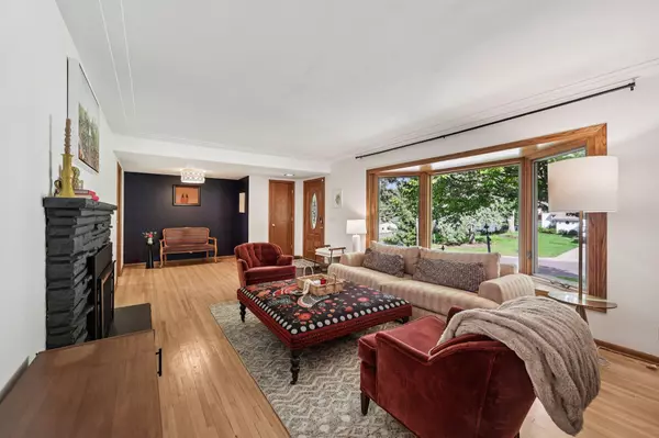 Saint Anthony, MN 55418,2916 31st AVE NE