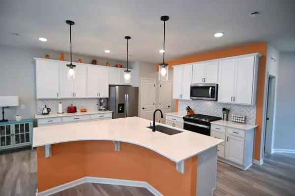 Eagan, MN 55123,4837 Avery CT