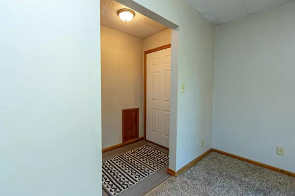 Alexandria, MN 56308,105 Ross Garden NW