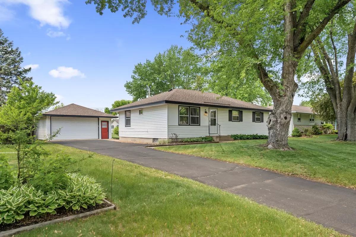 Maple Grove, MN 55369,9457 Saratoga LN N