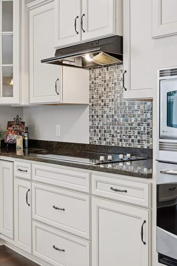 Woodbury, MN 55129,11581 Riverstone CT