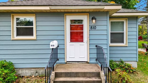 Pine City, MN 55063,810 2nd AVE SW