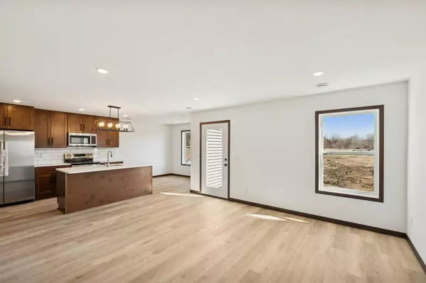 Big Lake, MN 55309,18050 Walnut CIR