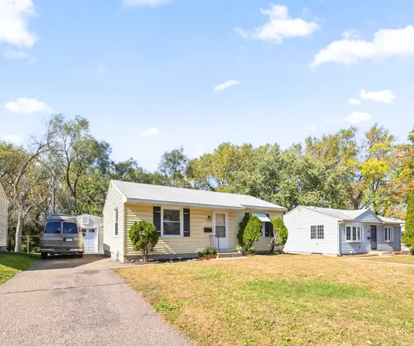 Saint Louis Park, MN 55426,2910 Wyoming AVE S