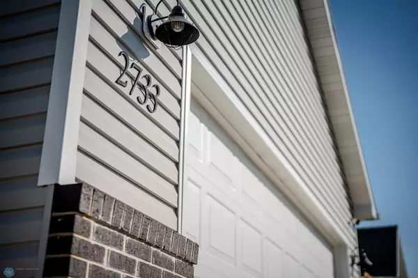 West Fargo, ND 58078,2733 Divide ST W