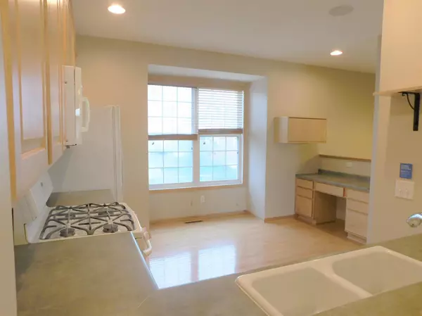 Shakopee, MN 55379,4723 Woodland AVE