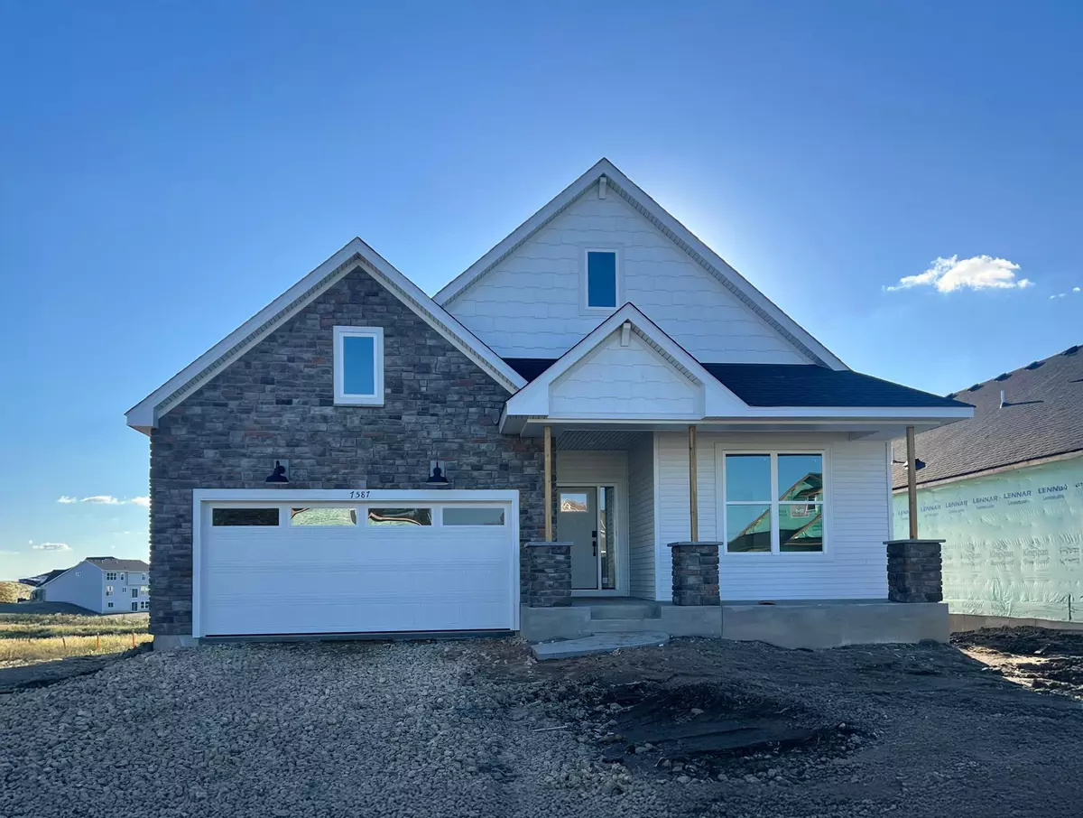 Lino Lakes, MN 55038,7587 Swan ST