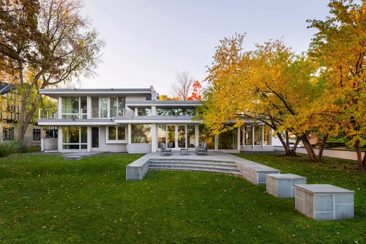 Minneapolis, MN 55419,4855 E Lake Harriet Pkwy