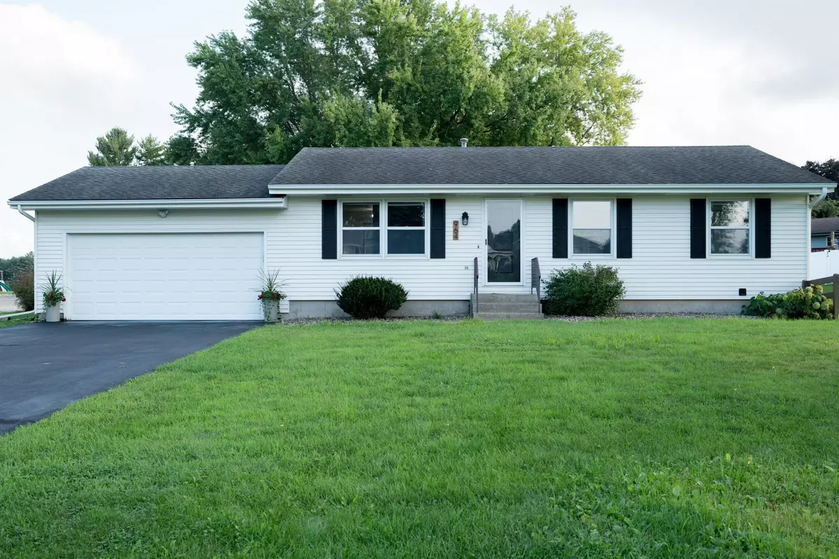 Mondovi, WI 54755,964 Oak ST