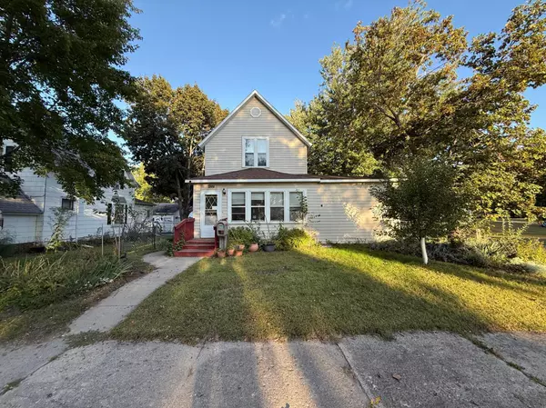 Montevideo, MN 56265,422 S 6th ST