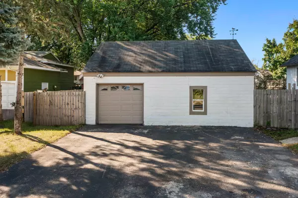 Brooklyn Park, MN 55444,7508 Newton AVE N