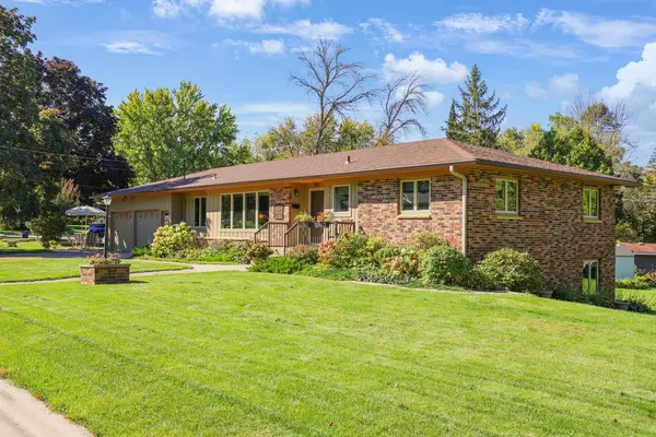 Faribault, MN 55021,308 Erblang AVE