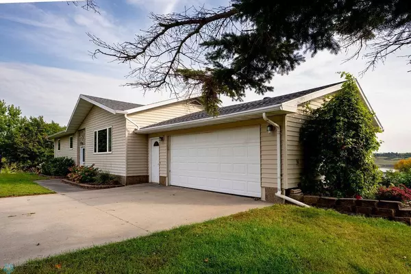 Jamestown, ND 58401,4084 4th AVE NW