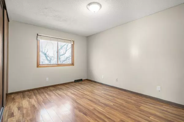 Brooklyn Center, MN 55429,5331 70th CIR N