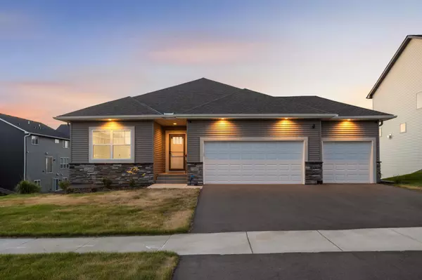 Lakeville, MN 55044,7107 184th ST W