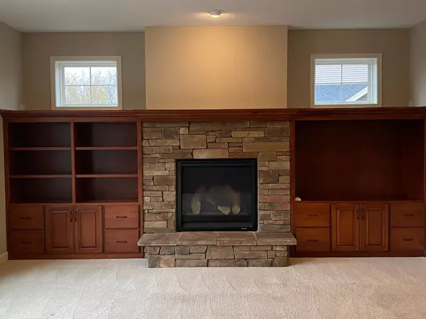 Savage, MN 55378,7736 Stafford TRL