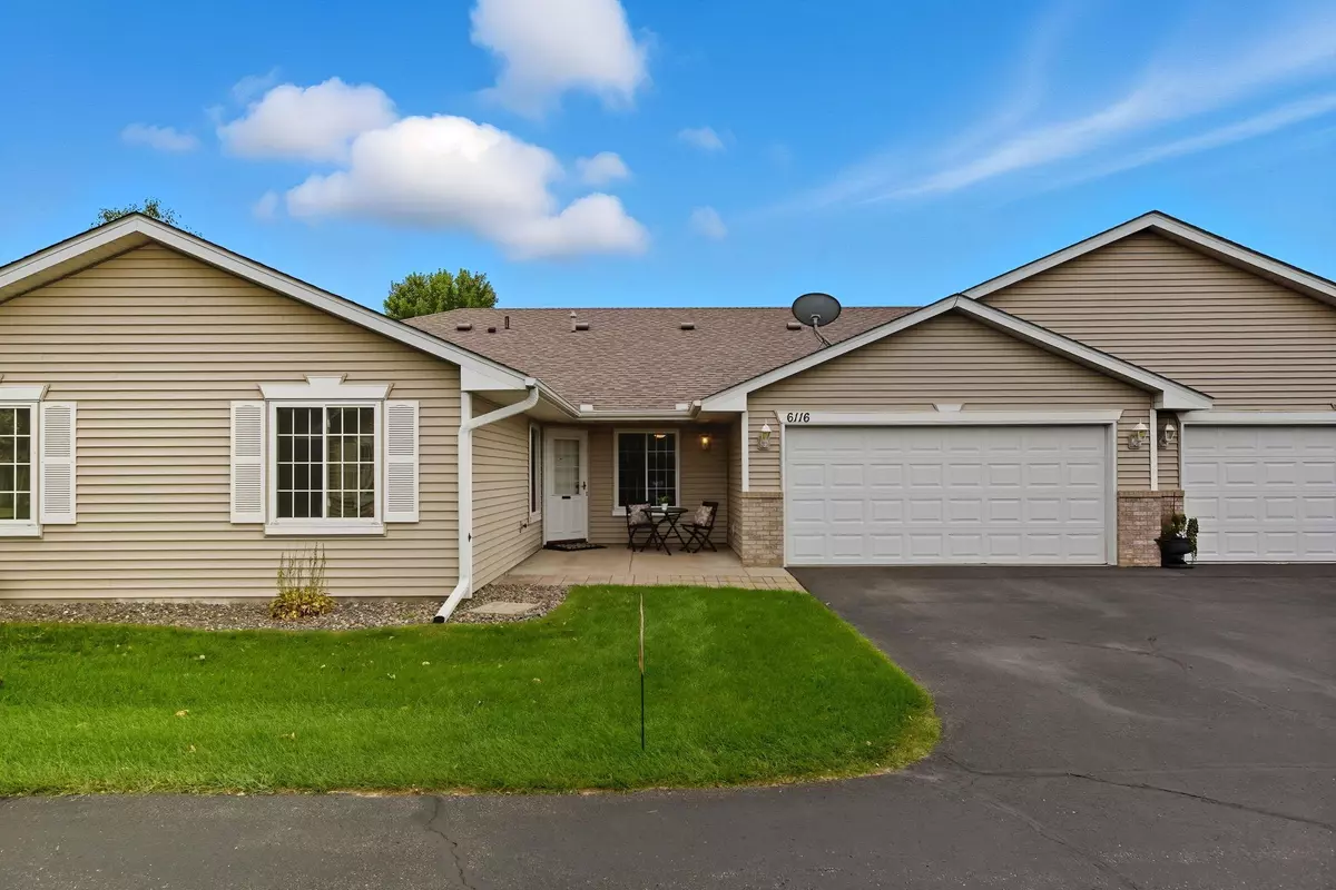 Hugo, MN 55038,6116 150th ST N