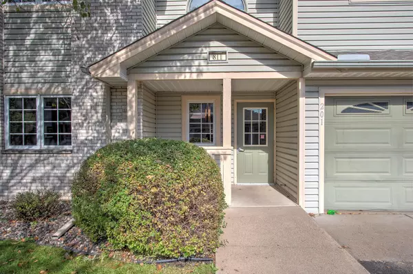 Coon Rapids, MN 55433,811 98th AVE NW #101