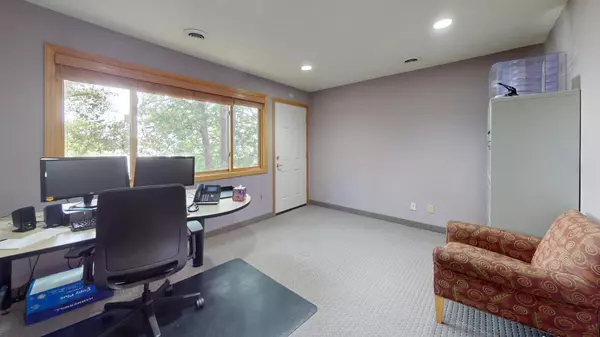 Little Canada, MN 55126,3252 Rice ST