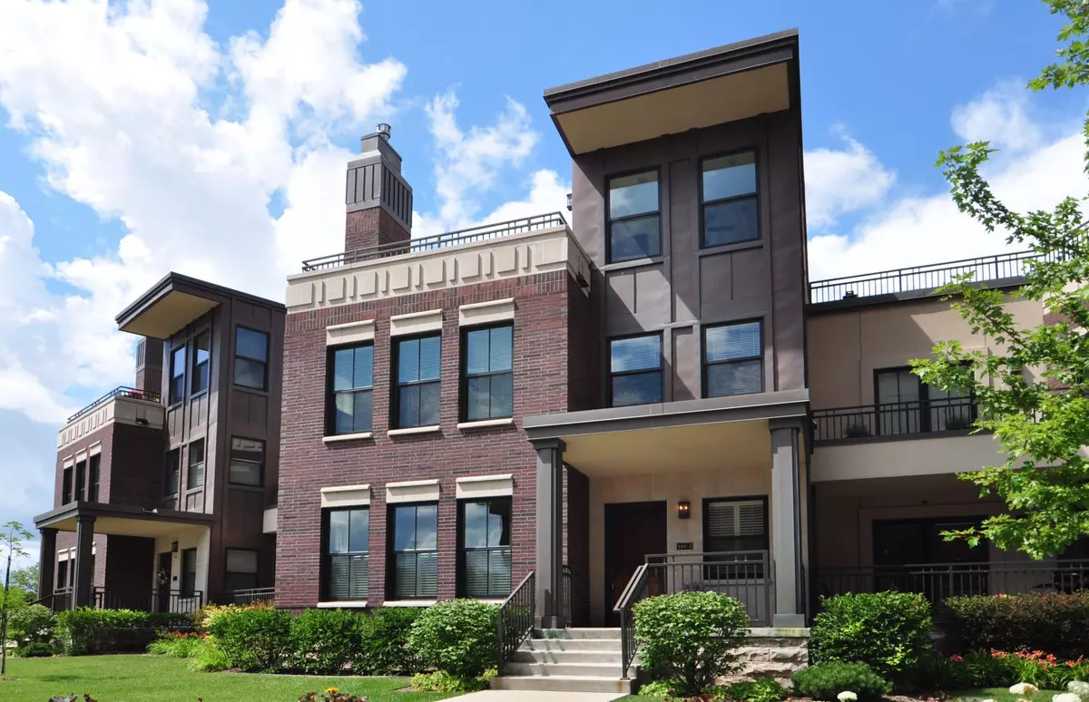 Minneapolis, MN 55413,101 Main ST NE #2