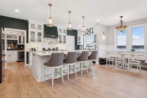 Mahtomedi, MN 55115,441 Park AVE