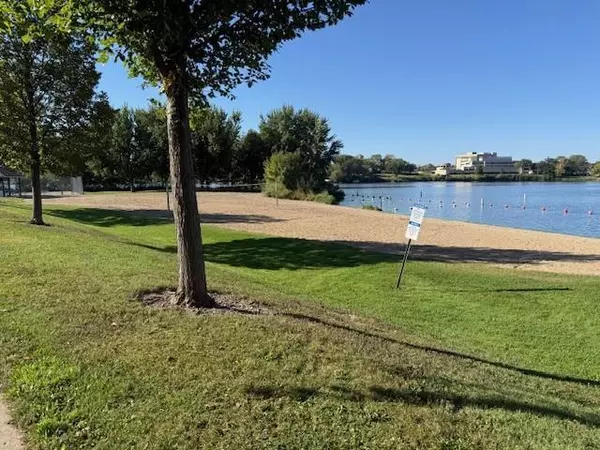 Albert Lea, MN 56007,711 Clausen AVE
