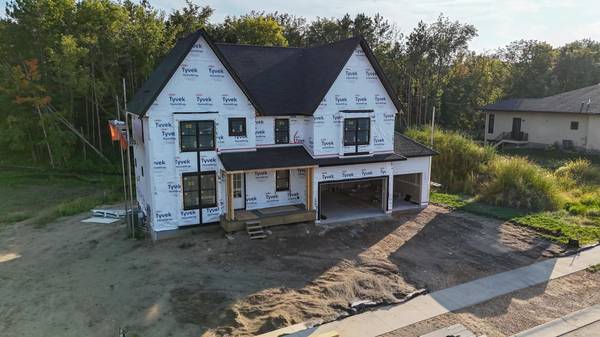 734 Ensconced WAY, Chaska, MN 55318