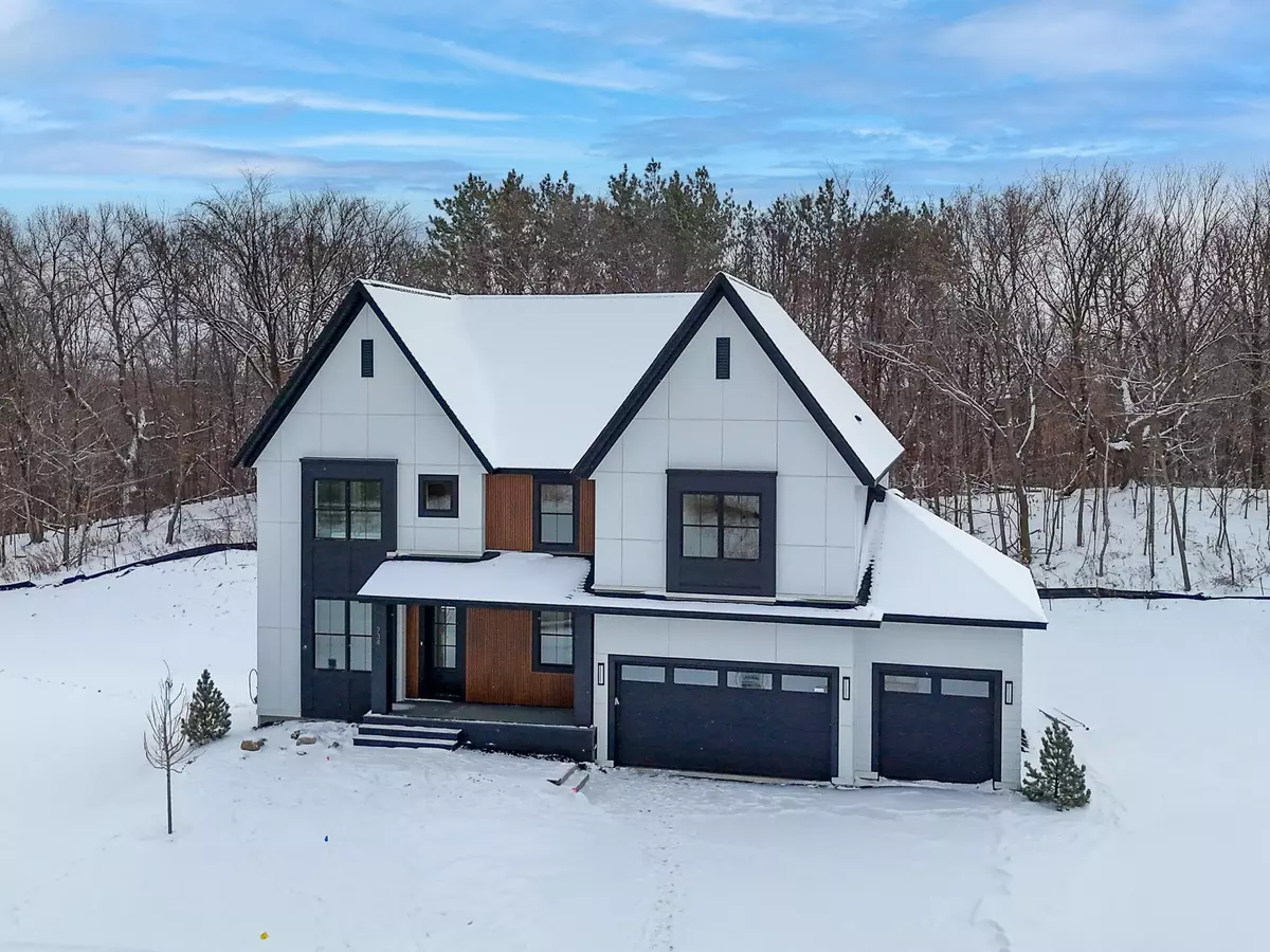 Chaska, MN 55318,734 Ensconced WAY