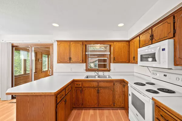 White Bear Twp, MN 55110,5391 Cottage AVE