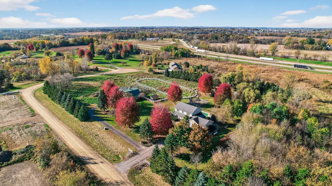 27190 Dupont AVE, New Market Twp, MN 55020