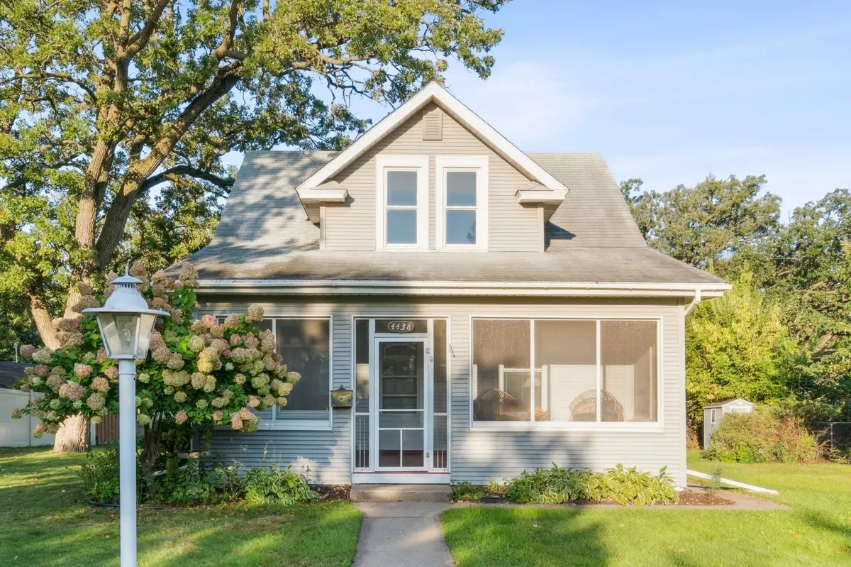 Columbia Heights, MN 55421,4438 6th ST NE