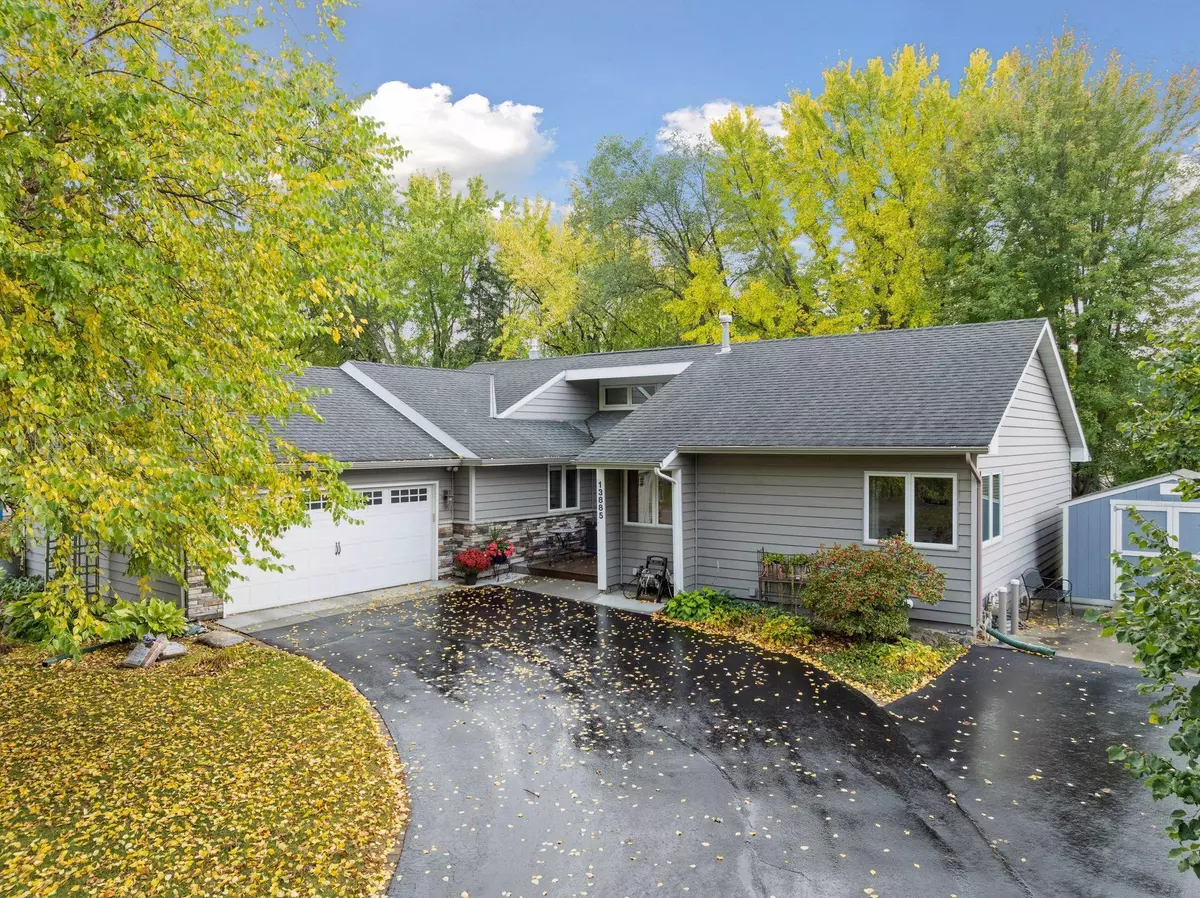 Maple Grove, MN 55369,13885 93rd PL N