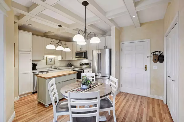 Medina, MN 55340,100 Clydesdale TRL #301