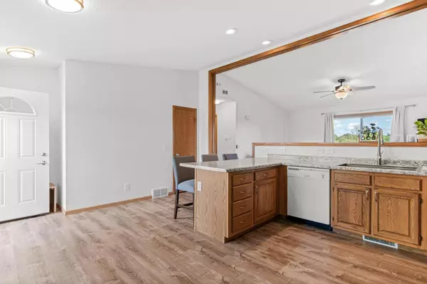 New Richmond, WI 54017,1016 W Ridge CT