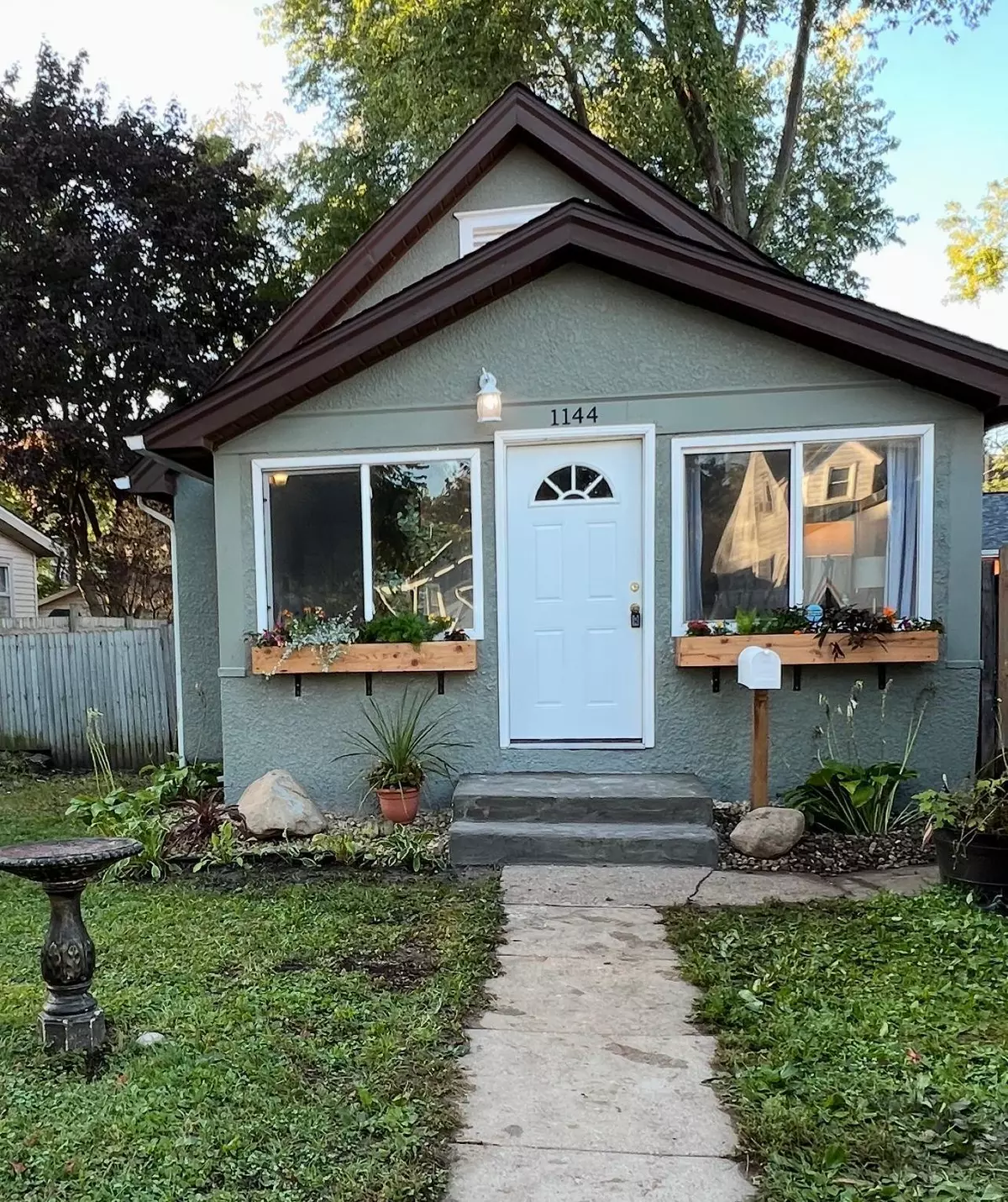 Saint Paul, MN 55106,1144 Jenks AVE