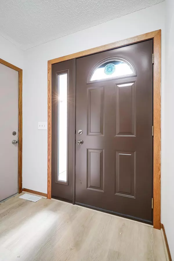 Shakopee, MN 55379,2075 13th AVE W