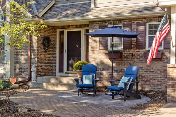 Mahtomedi, MN 55115,941 Pineridge CT