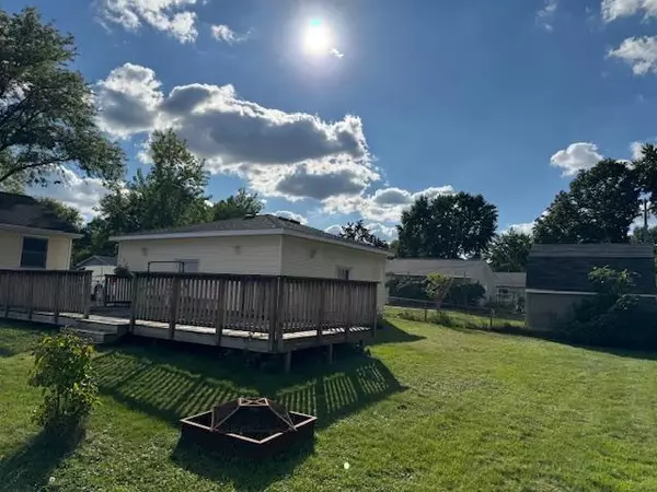 Inver Grove Heights, MN 55076,4049 75th ST E