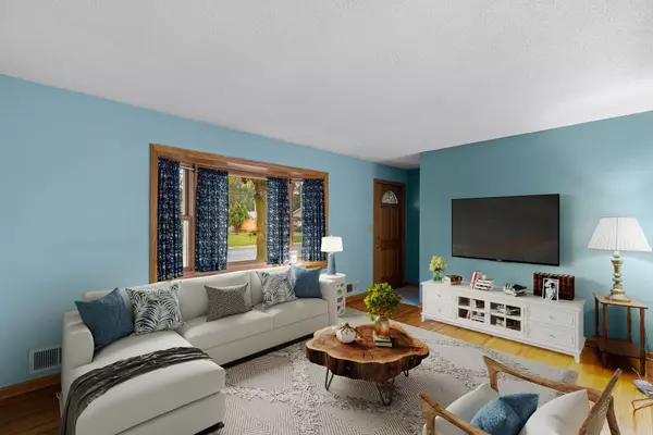 Inver Grove Heights, MN 55076,4049 75th ST E