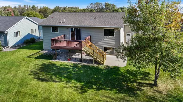 Marshall, MN 56258,513 Harriett DR