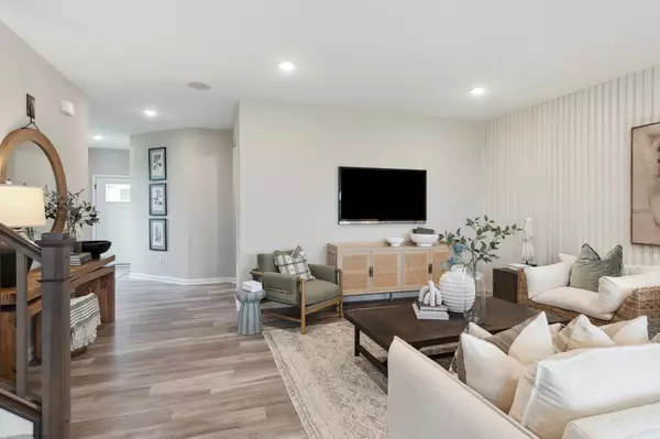 Eden Prairie, MN 55347,9272 Larimar TRL